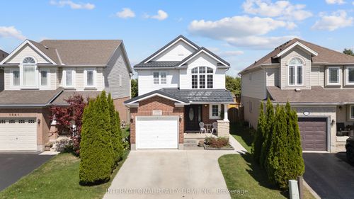 1055 Crosscreek Cres, London, ON, N5Y6K9 | Card Image
