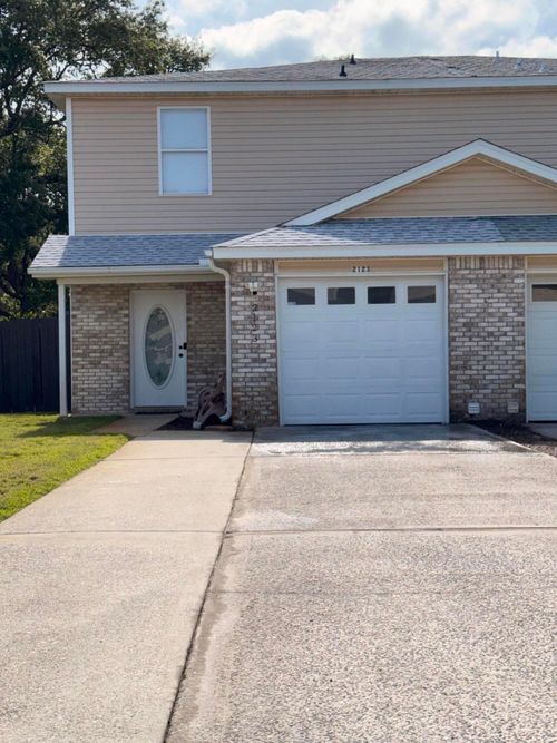 2123 Tom Street, Navarre, FL, 32566 | Card Image