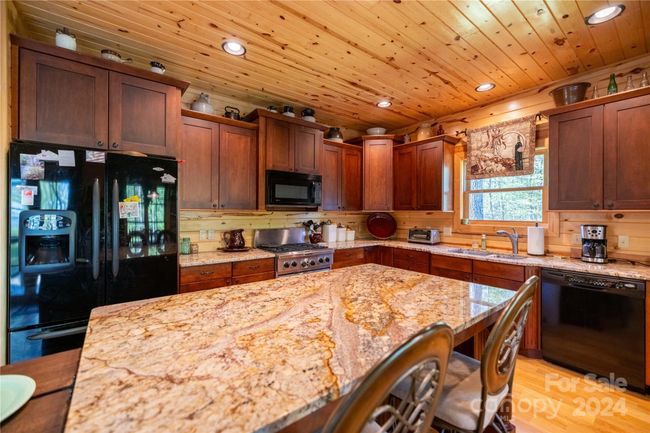 274 Cliffside Dr, House other with 3 bedrooms, 3 bathrooms and null parking in Glade Valley NC | Image 14
