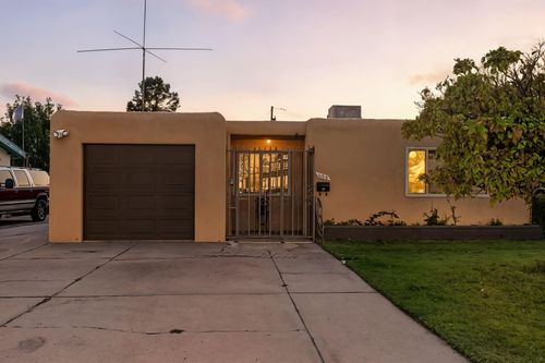 634 Gene Ave Nw, Albuquerque, NM, 87107-5405 | Card Image