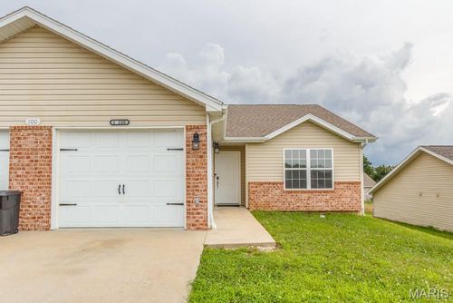 apt-b-100 Edna, Waynesville, MO, 65583-7932 | Card Image