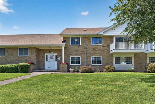 1018-B Greenleaf Rd, Greece, NY, 14612-1961 | Card Image