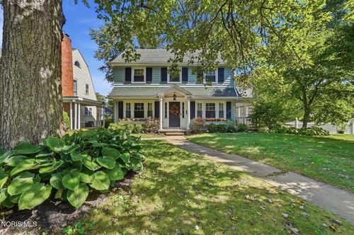 2540 Secor Rd, Toledo, OH, 43606-3179 | Card Image