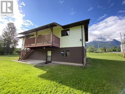 4615 9 Th Ave, House other with 3 bedrooms, 2 bathrooms and null parking in New Hazelton BC | Image 3