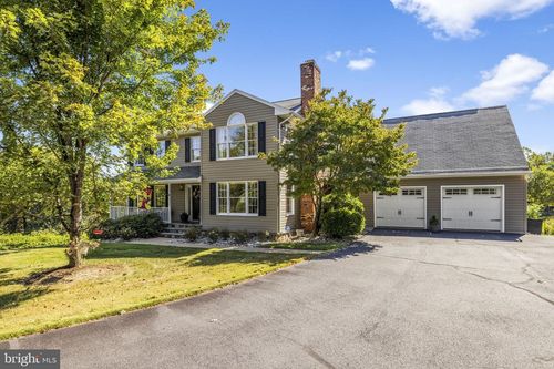 8056 Griffinsburg Rd, BOSTON, VA, 22713-4255 | Card Image