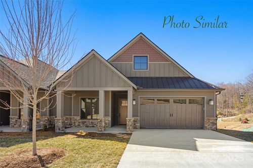 55 Chimney Chase Trl, Hendersonville, NC, 28739 | Card Image