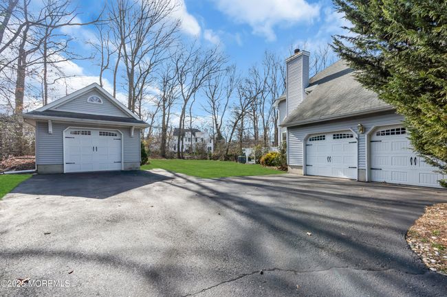 3 Car Garage (one stand alone) | Image 34