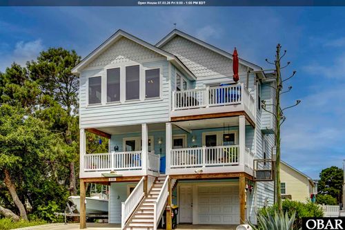 538 W Walker St, Kill Devil Hills, NC, 27948-8144 | Card Image