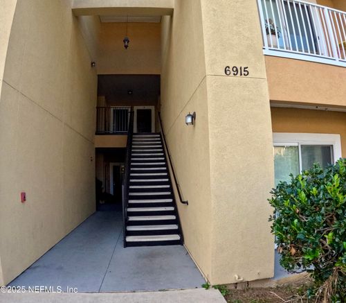 3-12-6915 Ortega Woods Dr, JACKSONVILLE, FL, 32244-7857 | Card Image