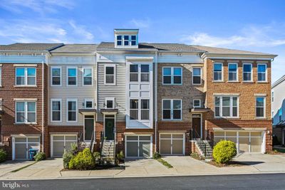 42644 New Dawn Terrace, Townhouse with 3 bedrooms, 2 bathrooms and null parking in BRAMBLETON VA | Image 3