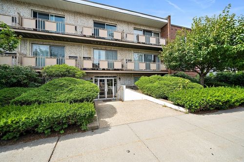 11-383 Langley Rd, Newton, MA, 02459-2366 | Card Image