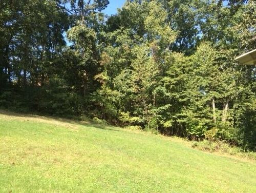 7429 Old Mill Plantation Dr, Roanoke, VA, 24018-5513 | Card Image