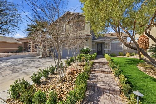 21 Woodcarver St, Henderson, NV, 89012-4429 | Card Image