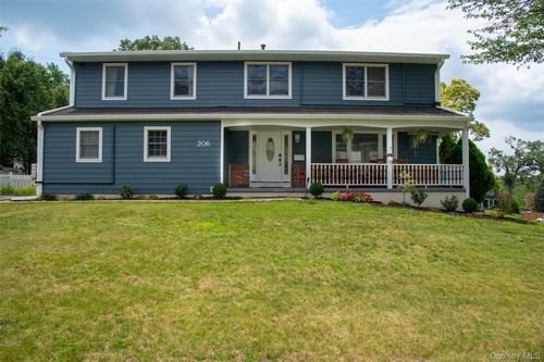 206 W Central Ave, Pearl River, NY, 10965-2123 | Card Image