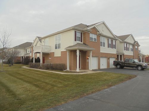 4234-4234 Savoy Ln, McHenry, IL, 60050-8305 | Card Image