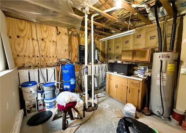 N8281 State Highway 27, House other with 3 bedrooms, 2 bathrooms and null parking in Ladysmith WI | Image 19