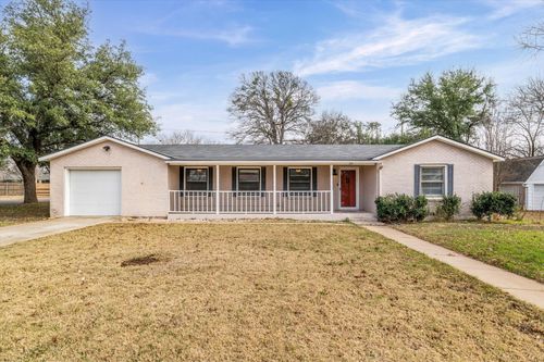 351 Santa Fe Dr, Woodway, TX, 76712-3931 | Card Image