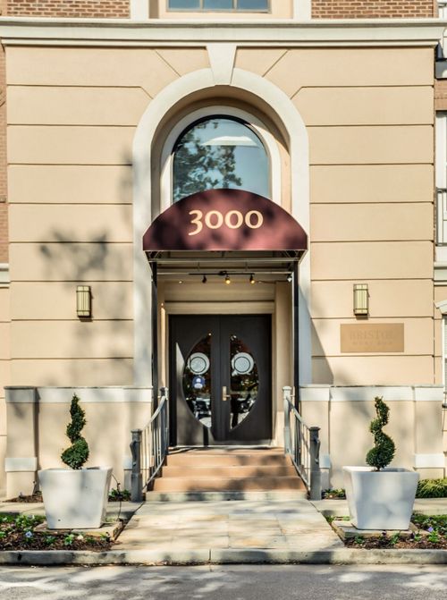 131-3000 Vanderbilt Pl, Nashville, TN, 37212-2521 | Card Image