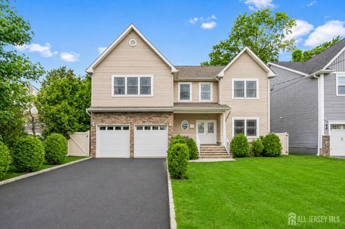 628 New Dover Rd, Colonia, NJ, 07067-2419 | Card Image