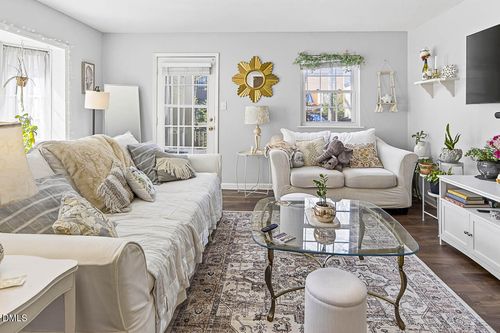 6467 New Market Way, Raleigh, NC, 27615 | Card Image