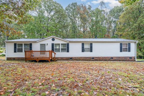 31-173 Deer Valley Dr, Cleveland, NC, 27013-8765 | Card Image