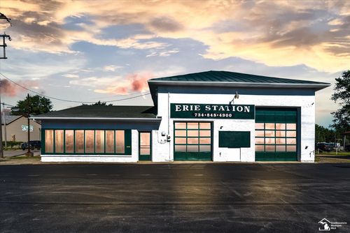 9771 S Dixie Hwy, Erie, MI, 48133-9232 | Card Image