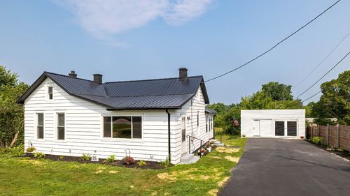 6916 Old Ridge Rd, Fairview, PA, 16415-2053 | Card Image