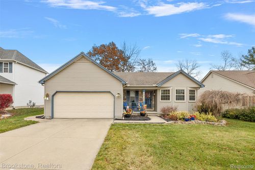 74168 Madison St, Armada, MI, 48005-4815 | Card Image