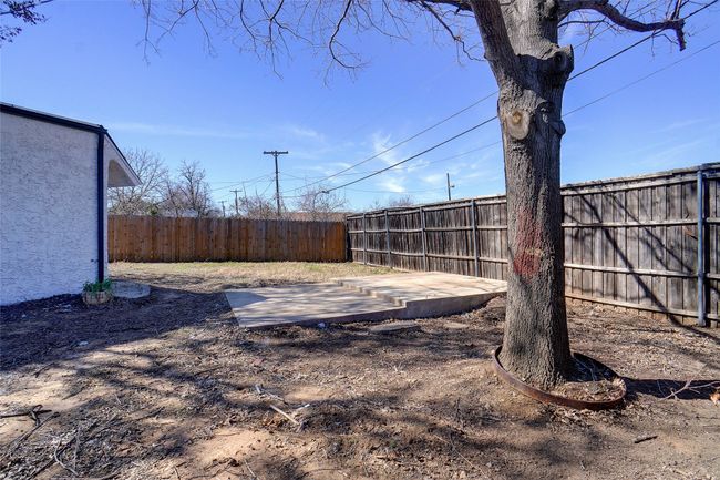 636 W Cedar St, House other with 5 bedrooms, 2 bathrooms and null parking in Hurst TX | Image 39