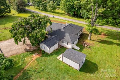 3006 Jack Whitener Road, House other with 3 bedrooms, 3 bathrooms and null parking in Newton NC | Image 3