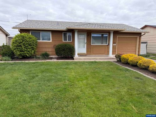 1387 Hampton Wy, Woodburn, OR, 97071 | Card Image