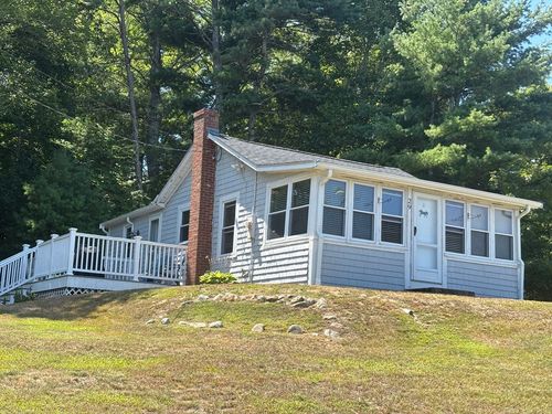 29 Lakeview St, Carver, MA, 02330-1501 | Card Image