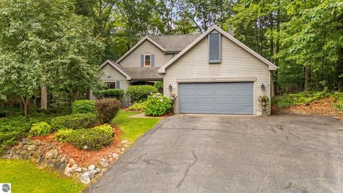 4301 Paper Birch Ln, Traverse City, MI, 49686-3821 | Card Image