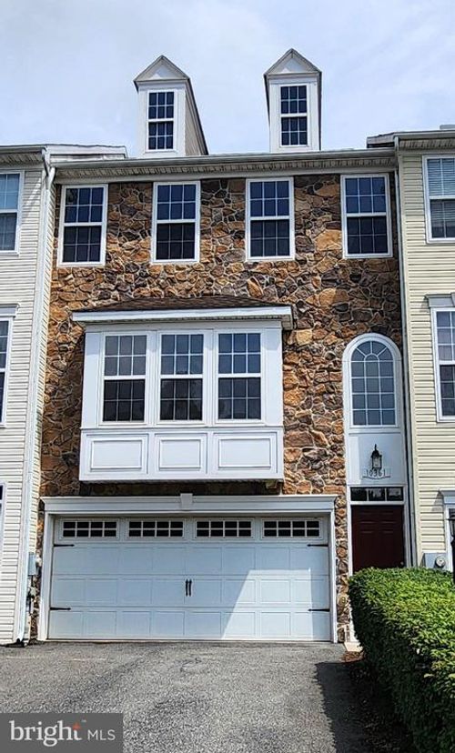 10361 Bridle Ct, HAGERSTOWN, MD, 21740-1582 | Card Image
