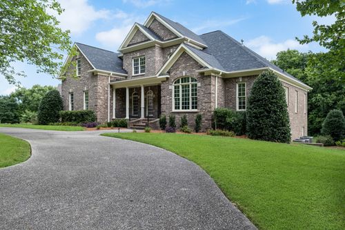 424 Sandcastle Rd, Franklin, TN, 37069-7221 | Card Image