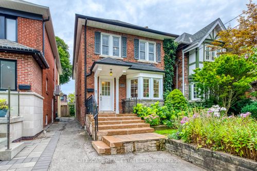 469 St Clements Ave, Toronto, ON, M5N1M2 | Card Image