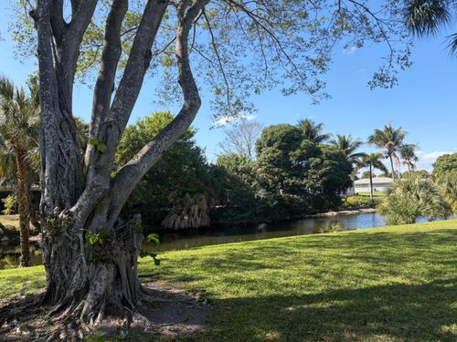 f202-2051 Nw 46th Avenue, Lauderhill, FL, 33313 | Card Image