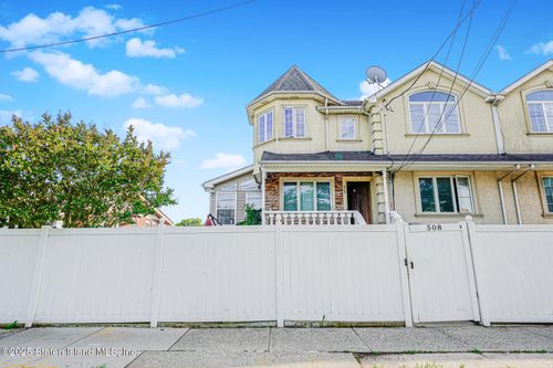 508 New Dorp Ln, Staten Island, NY, 10306-4915 | Card Image