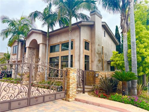 264 Santa Isabel Ave, Costa Mesa, CA, 92627 | Card Image
