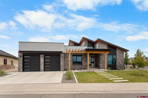 3037 Sleeping Bear Rd, Montrose, CO, 81401-9853 | Card Image