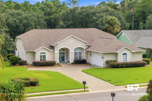 37 Lagoon Dr, Gulf Shores, AL, 36542-8279 | Card Image