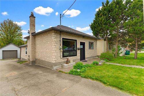 25 Beverly St, Cambridge, ON, N1R3Z4 | Card Image