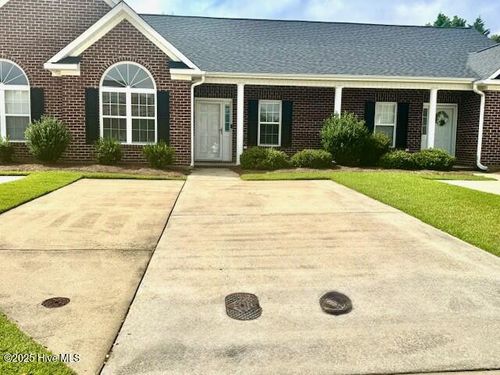 d2-139 Oak Towne Dr, Greenville, NC, 27858-4143 | Card Image