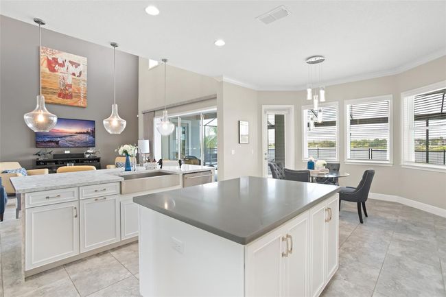 15168 Shonan Gold Dr, House other with 5 bedrooms, 6 bathrooms and null parking in Winter Garden FL | Image 8