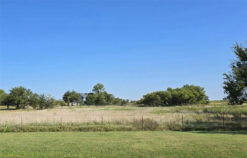 625 W Division St, Union City, OK, 73090-9553 | Card Image