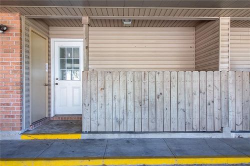1112 Windsor St, La Place, LA, 70068-5266 | Card Image