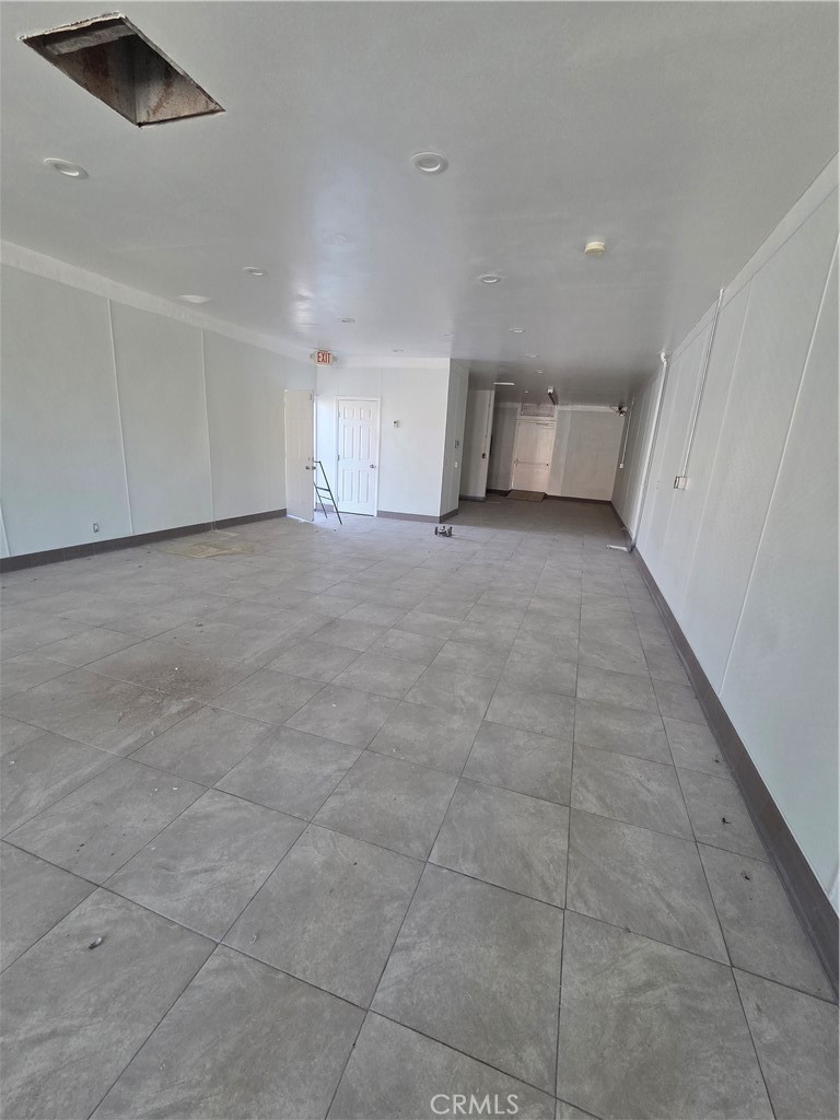 Commercial Lease in Barstow 3