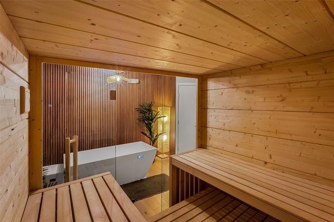 Sauna/cold plunge! | Image 16