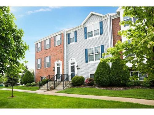 502 Village Pkwy, Circle Pines, MN, 55014-5005 | Card Image