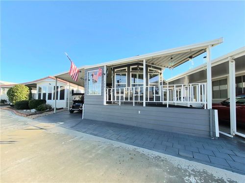 1295 S Cawston Ave, Hemet, CA, 92545 | Card Image